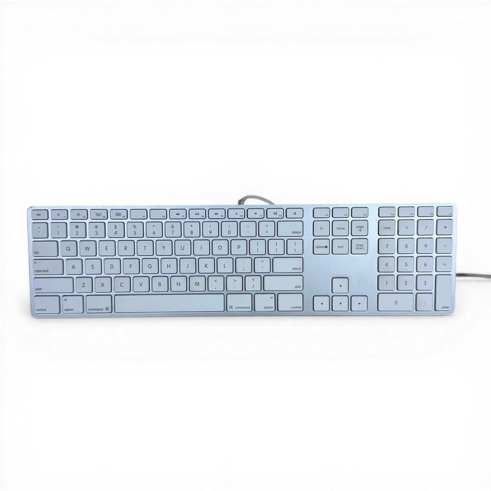 Apple Wired Keyboard with Numeric‎ Keypad A1243 Silver White Aluminum MB110LL/B